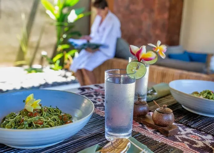 Villa Ruby Romance Oceanside *